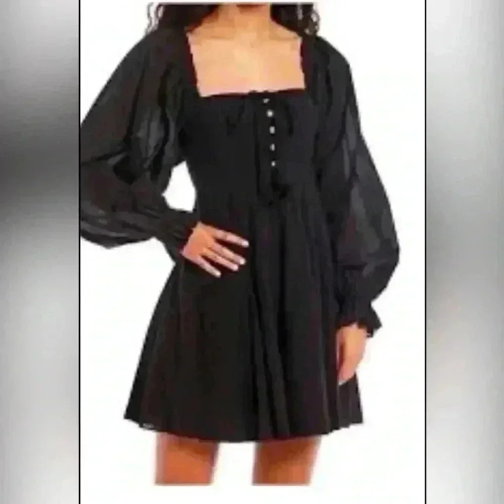 C & V, Chelsea Violet, Full & Twirl-able,Fantastic square neck, Bkack, Size XS
